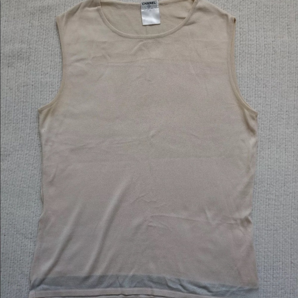 Chanel top